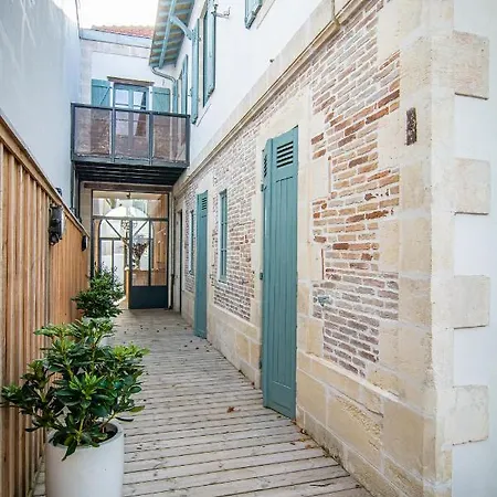 Apartment Welcom Apparts-chic Et Intimiste-100m Du Port *