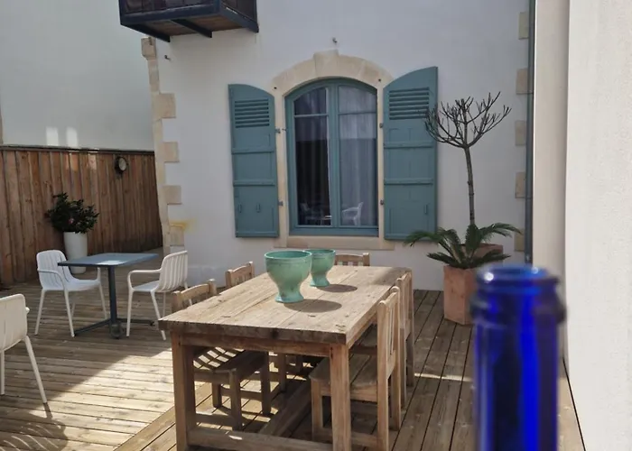 Welcom Apparts-chic Et Intimiste-100m Du Port *